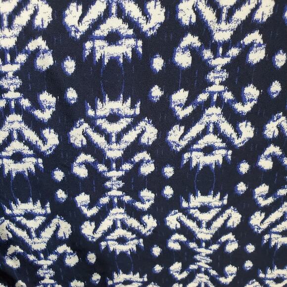 Ann Taylor Loft Blue Mosaic Split Neck Blouse Size Medium - Picture 5 of 8